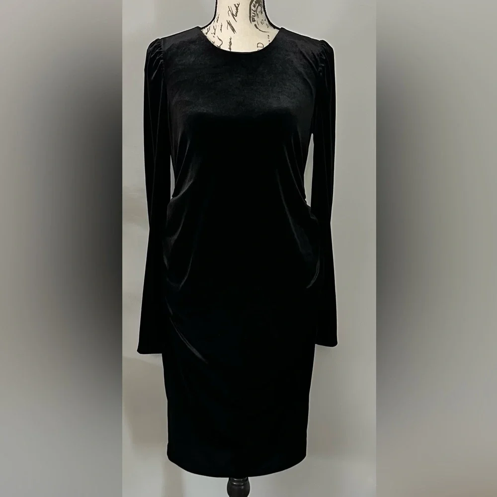 π€ Motherhood Maternity Black Velvet Sheath Dress π€ - Picture 2 of 16